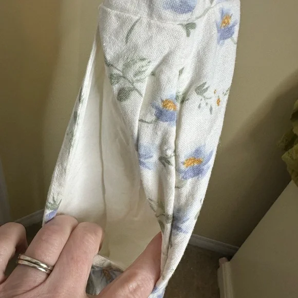 Old Navy Cream Floral Smocked Wide-Leg Jumpsuit with Blue Print - Picture 8 of 11